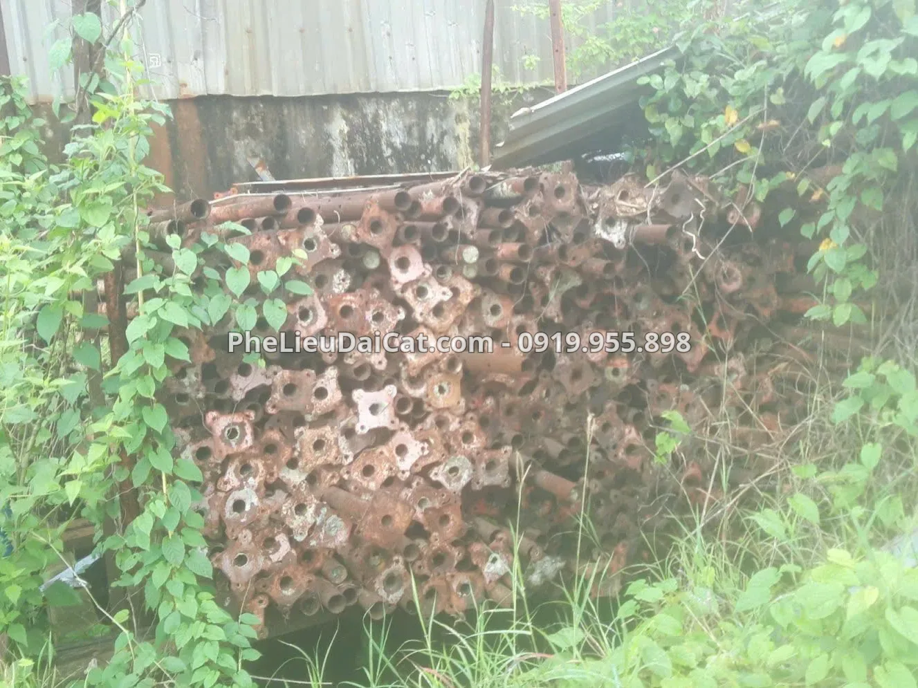 Sắt công trình phế liệu 2